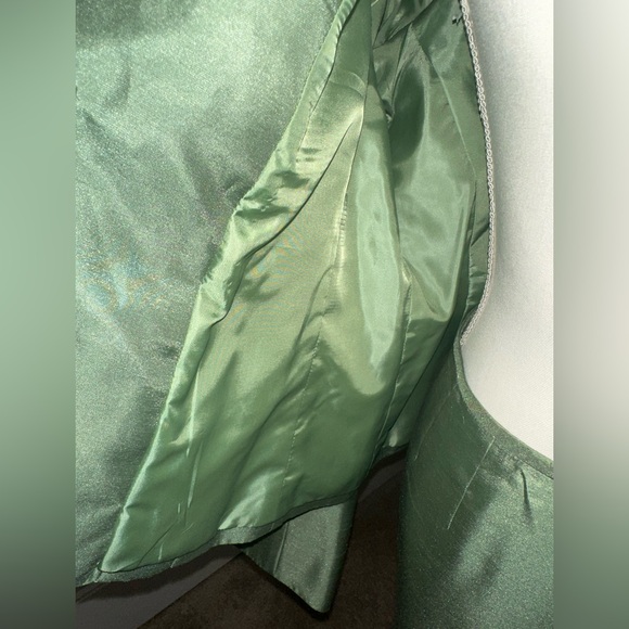 Suit Studio 2 piece suit - Picture 14 of 16